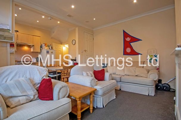 3 Bedroom Mid Terraced House for rent in Beechwood Terrace - Photo 1