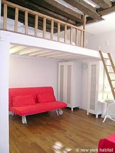 Logement à Paris, Location meublée - Photo 2