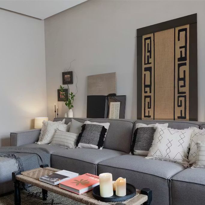 Carrer del Consell de Cent, Barcelona, Catalonia 08007 - Photo 1