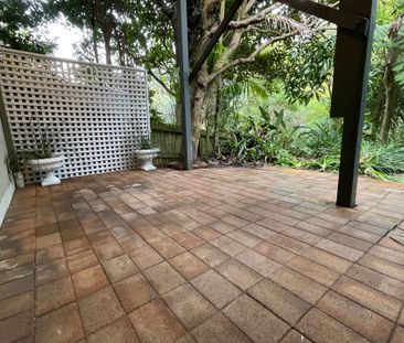 Serene Bushland Setting, Stroll to Coogee Beach - Photo 2