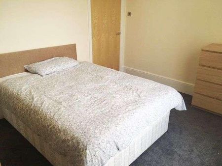 Belle Grove Terrace, Spital Tongues, NE2 - Photo 2