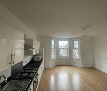 1 Bed Flat, Oakfield Road, CR0 - Photo 3