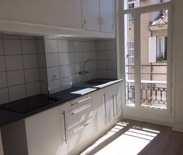 Location appartement Marseille 1er (13001) - Photo 3