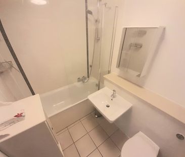 Brooklyn House, Milton Keynes, MK9 - Photo 4