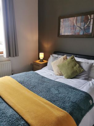 Room 6, Gainsborough Road, Crewe, CW2 - Photo 1