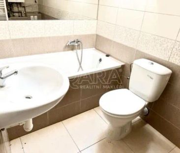 Pronájem bytu 2+kk v činžovním domě, 3.NP, zahrada, nádherný výhled... - Фото 4