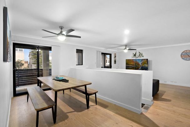 Exclusive Beach Lifestyle Family Home - Photo 1