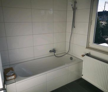 Familienidyll - 4ZKB mit Kamin und Terrasse in Poll - Foto 2