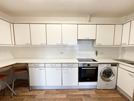 2 bedroom flat to rent - Photo 5