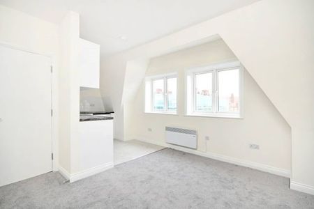 1 Bedroom Flat - Photo 4