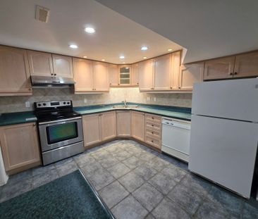 For Lease - 33 Broomfield Drive Unit# Basement, Toronto, Ontario - Photo 4