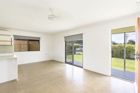 8 Gouldian Avenue, Condon - Photo 2