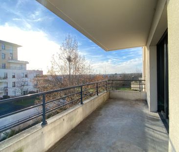 Location Appartement 3 pièces 67m² - Photo 6