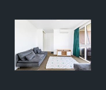 2 Bedroom Apartment WITH A POOL! Rear Gated Access to Kananook Cree... - Photo 3