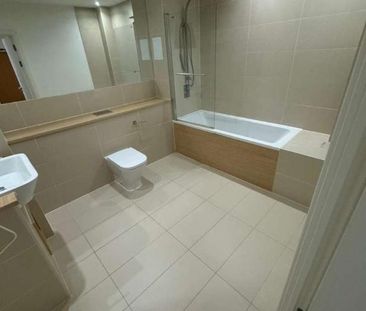 Flat, Caledonian Building, Mill Hill, NW7 - Photo 4