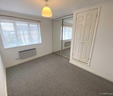 2 bedroom property to rent in Borehamwood - Photo 5