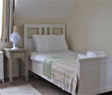 3 bedroom terraced house to rent - Photo 4