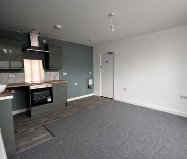 1 bedroom ground floor flat to rent - Photo 4