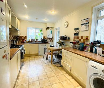 4 bedroom townhouse to rent - Photo 4