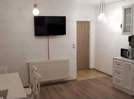 Apartament 4 camere, mobilat lux, parcare, zona Complex Iris - Fotografie 3