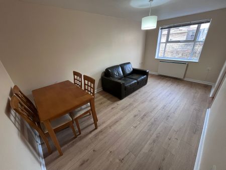 Dumbarton House Court, Bryn Y Mor Crescent, Swansea, SA1 4QX - Photo 3