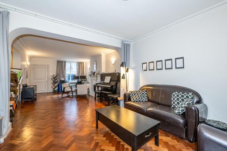 3 bedroom mews to rent - Photo 3