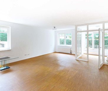 Ruhig gelegene 3-Zimmer-Wohnung in Alt-Wittlaer mit Balkon und Wintergarten in direkter Rheinnähe! - Photo 6