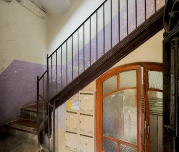 Room for rent in Carabassa street - Photo 2