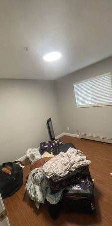 1 Bedroom 1 Bathroom basement - Photo 1