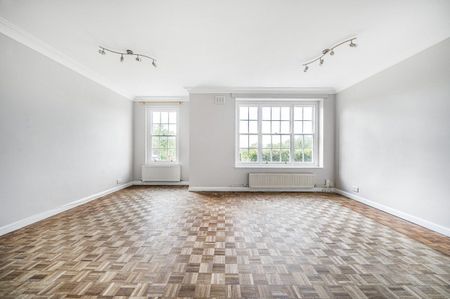 Vanbrugh Fields, London, SE3 - Photo 3