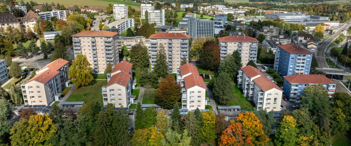 BEAUTIFUL LIGHT 2.5-ROOM APARTMENT - Photo 1