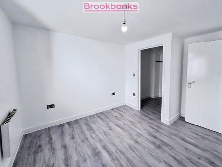 2 bedroom flat to rent - Photo 4