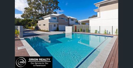 QUALITY TOWNHOUSE IN QUALITY COMPLEX - Photo 4