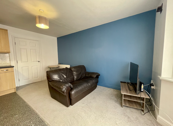 Robey Court – 2 Bed - Photo 1