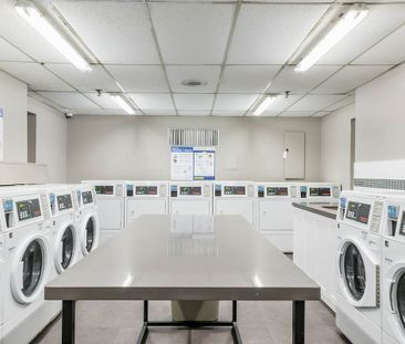 Huntley Apartments - Photo 3