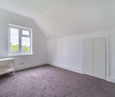 Whitley Wood Lane, Reading, RG2 - Photo 4