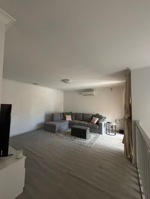 South Perth - Photo 1