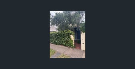 PERIOD CHARM IN AN EXCELLENT LOCATION - Photo 4