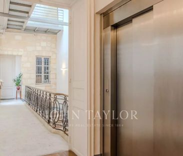 Appartement meublé - 2 chambres - Ascenseur - Parking - Hôtel de Saige - Photo 6