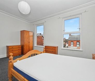 22 Florenceville Avenue, Belfast, BT7 3GZ - Photo 4