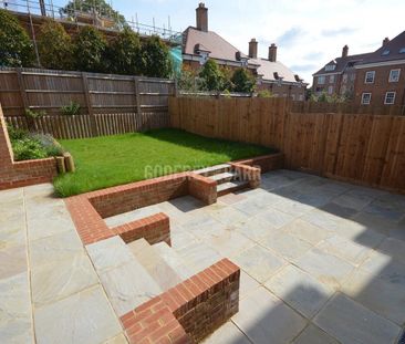 Ashridge Close Finchley N3 - Photo 3