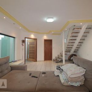 Casa para alugar com 340m², 4 quartos e 5 vagas - Foto 2