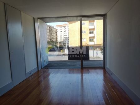 4 bedroom luxury House for rent in Porto, Distrito do Porto - Photo 5