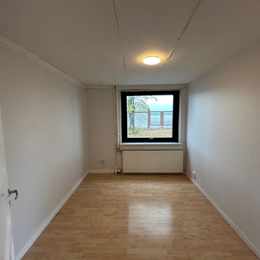 Folketshusgatan, Bjuv - Photo 1