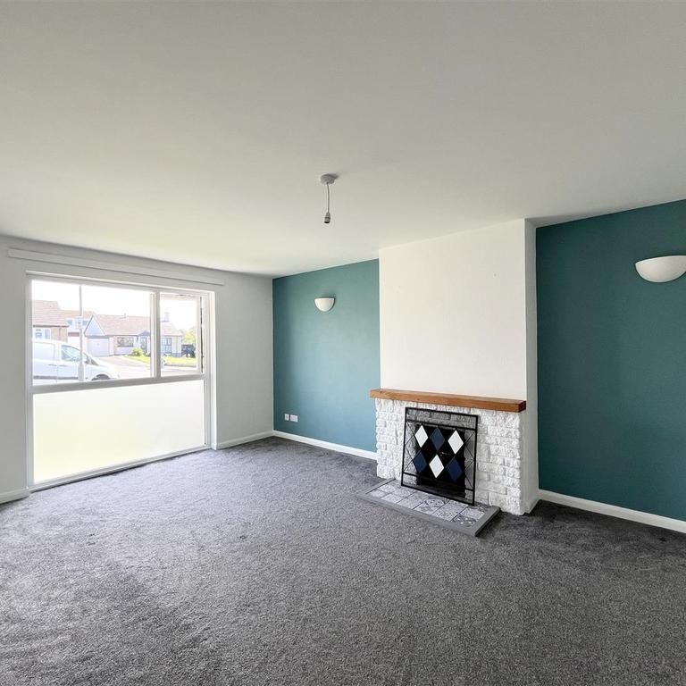 2 bedroom bungalow to rent - Photo 1