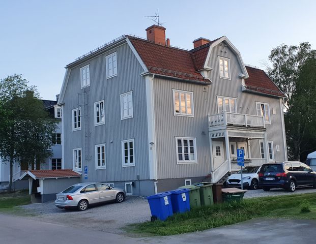 Örnsköldsallén 4 - Foto 1