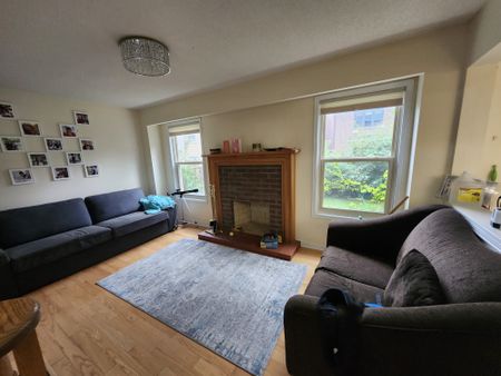 For Lease - 100 Jessica Gardens, Vaughan, Ontario - Photo 5