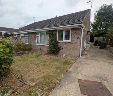2 bedroom semi-detached bungalow to rent - Photo 3