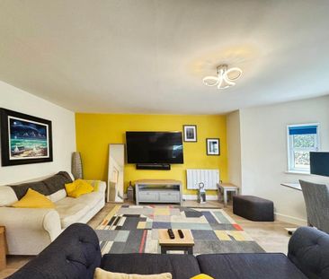 2 bedroom flat to rent - Photo 3