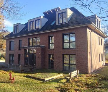 PURNHAGEN-IMMOBILIEN - Moderne 3-Zimmer-Wohnung im Dachgeschoss mit... - Photo 3